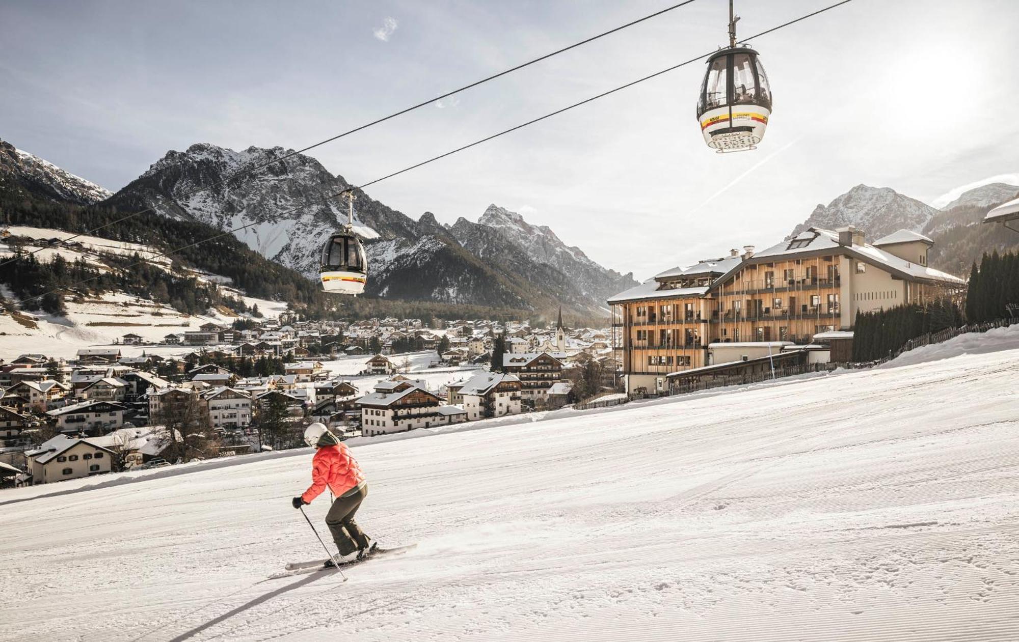 Excelsior Dolomites Life Resort 圣维吉利奥 外观 照片