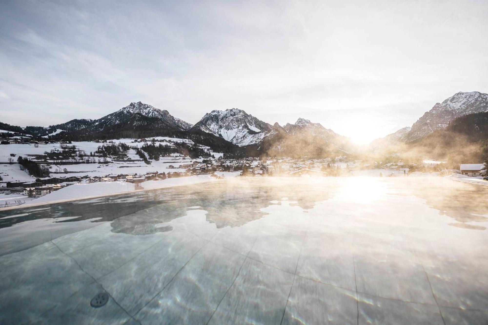 Excelsior Dolomites Life Resort 圣维吉利奥 外观 照片